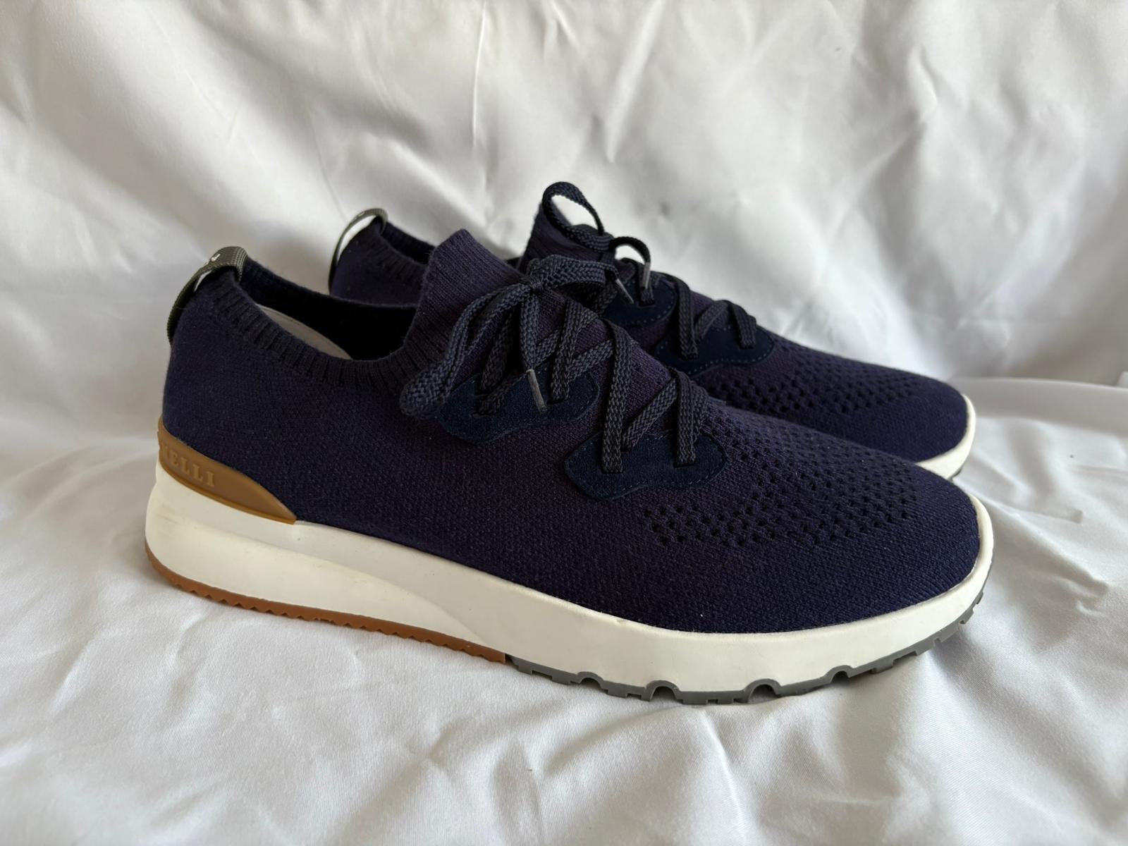 Brunello Cucinelli Knit Runner — Navy